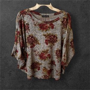Kim & Cami Floral Blouse